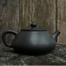 Чайник глиняный  Ши Пяо Ху.210 мл