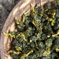 Тайваньские улуны: Поэзия в чашке с горных склонов.