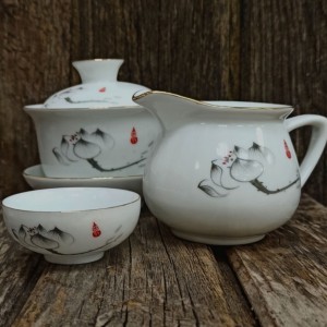 Минимальный набор для чаепития: практичный гид без лишней мишуры Минимальный набор для чаепития: практичный гид без лишней мишуры